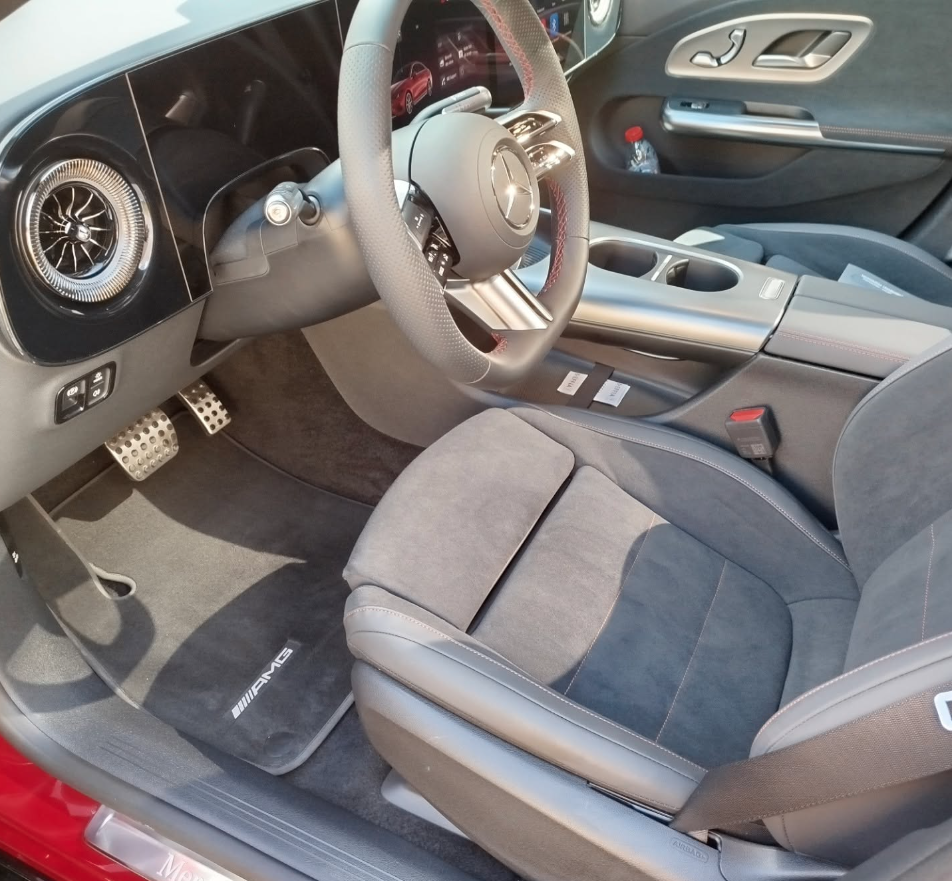 Véhicule présenté par AP Esthétique Auto à Roanne